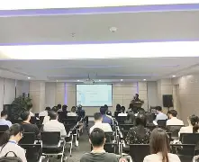 开云体育app下载-广东宏远内部会议纪要流出：窗口期再遭质疑；西甲使命明确；赛季目标并未改变(2024广东宏远最新消息新闻热点)